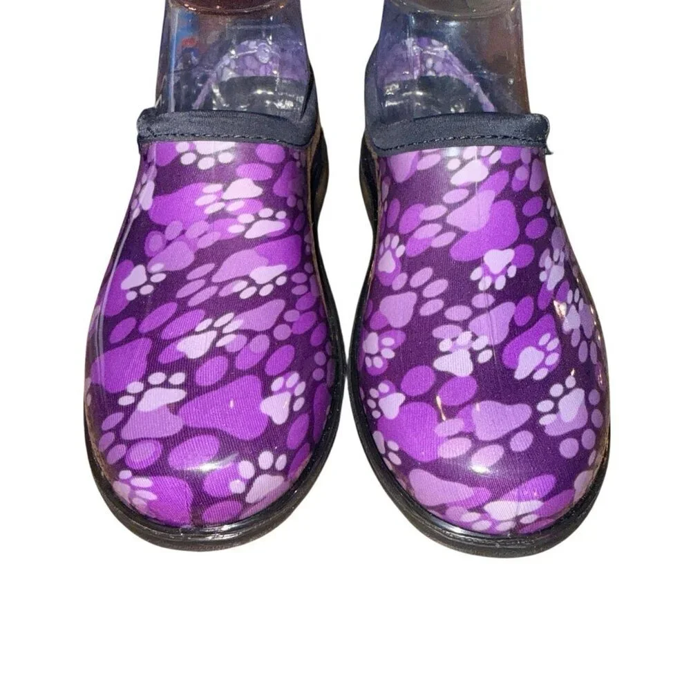 SLOGGERS Women's Sz 6 Garden/Rain Shoes Purple Paw Print